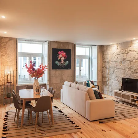 Luxury Style 2 Apartment